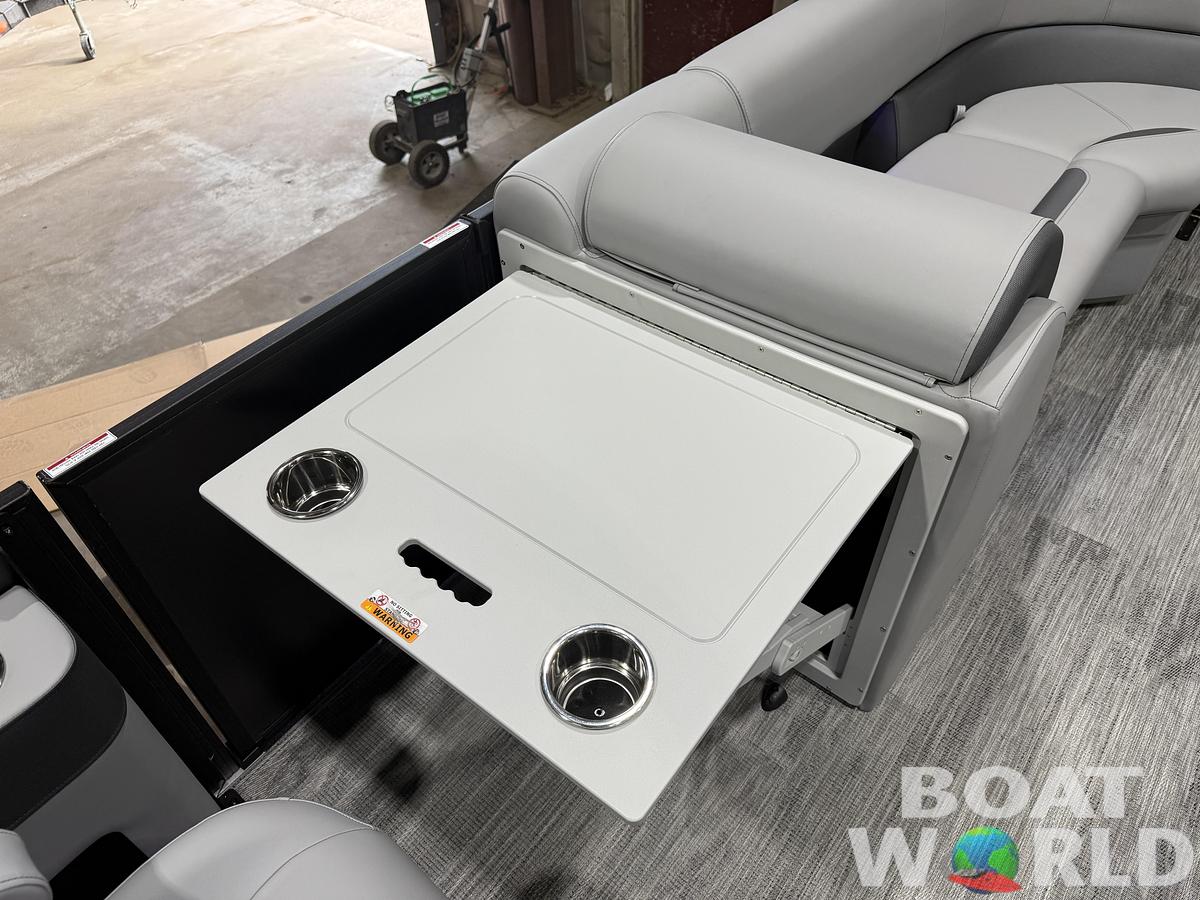 2027 Bentley Legacy 220 Navigator Quad Lounge Pontoon $42995
