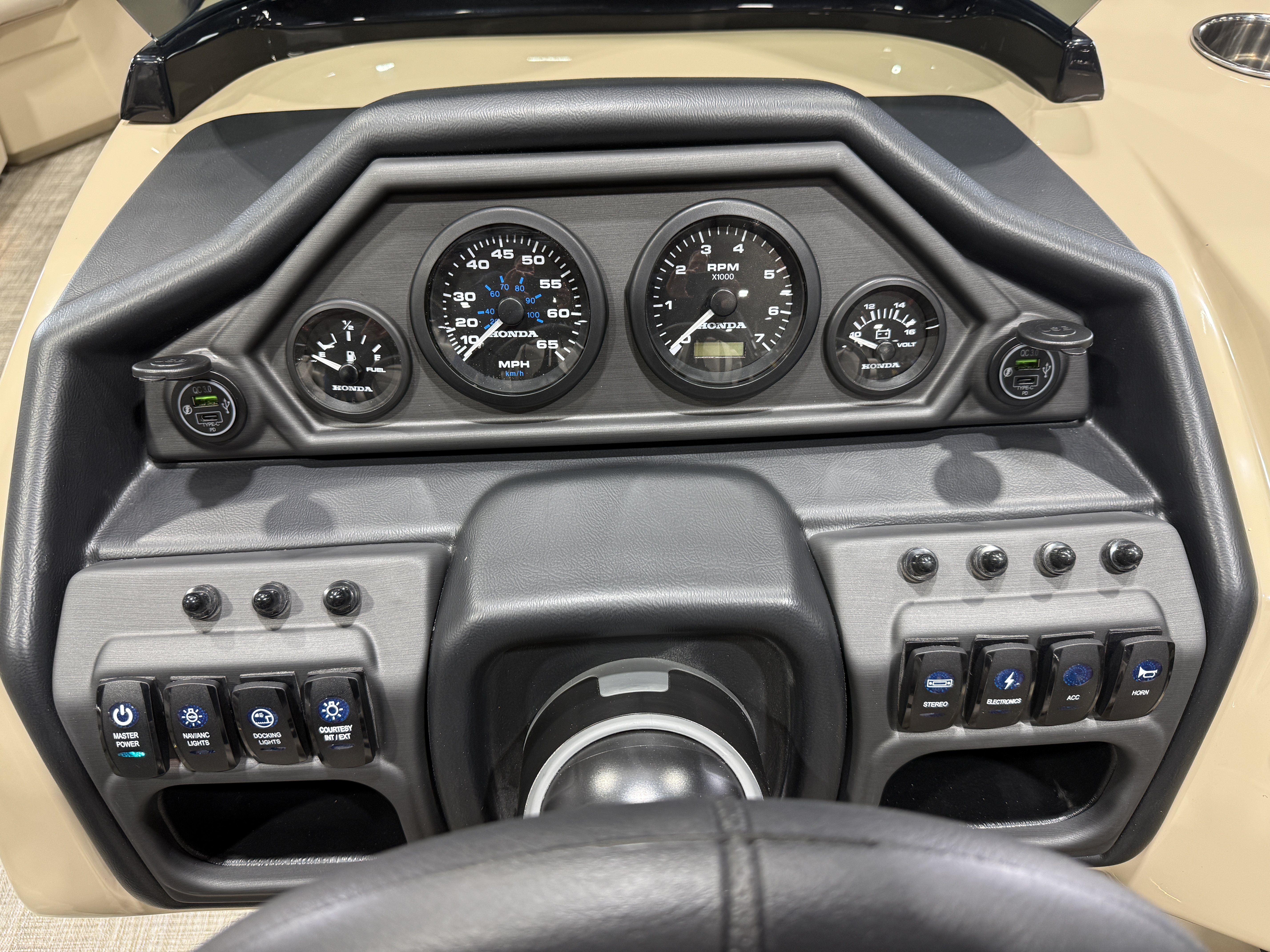 2027 Bentley Legacy 220 QSB Swingback $45995