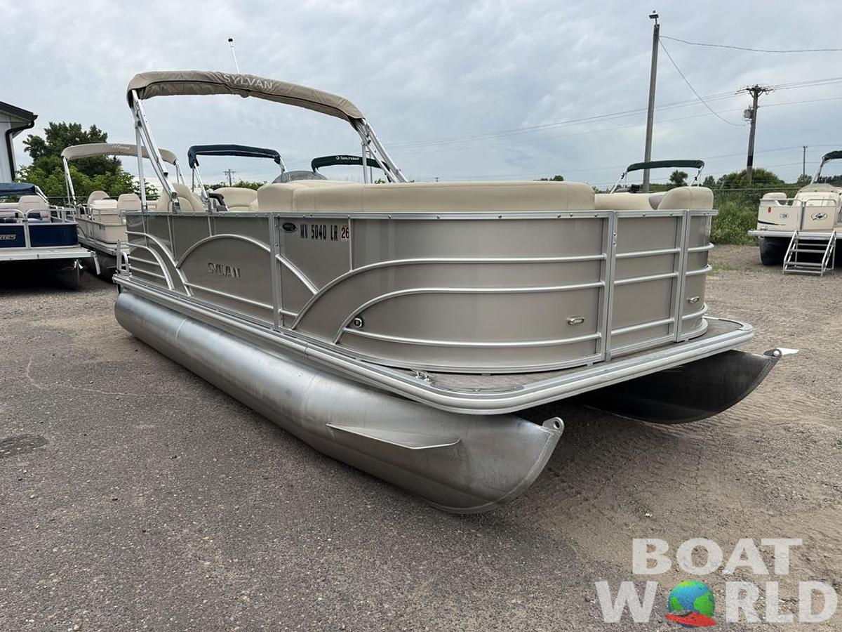 Used 2017 Sylvan 820 Cruise-n-Fish Pontoon