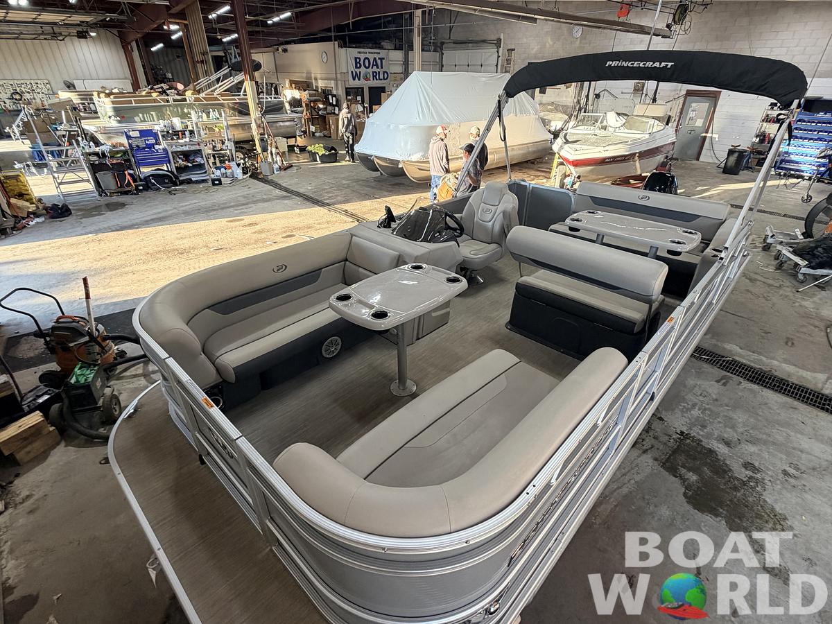 Used 2020 Princecraft Vectra 21 Rear Lounge Dinette Pontoon & 60HP Mercury 4Stroke -$24,995