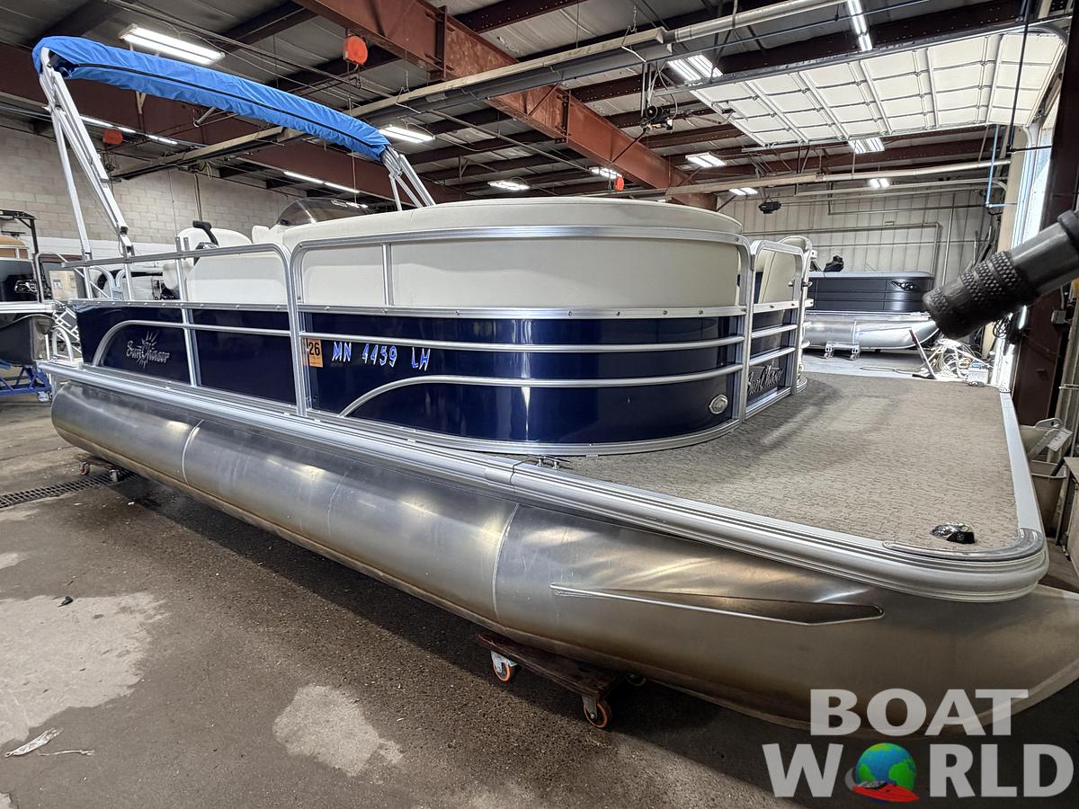 Used 2015 SunChaser 8520 Classic Cruise & 30HP Mercury 4Stroke EFI -$14,995