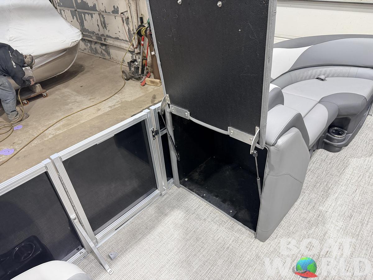 Used 2023 Avalon LSZ 2385 Quad Lounge Pontoon & 115HP Yamaha -$35,995