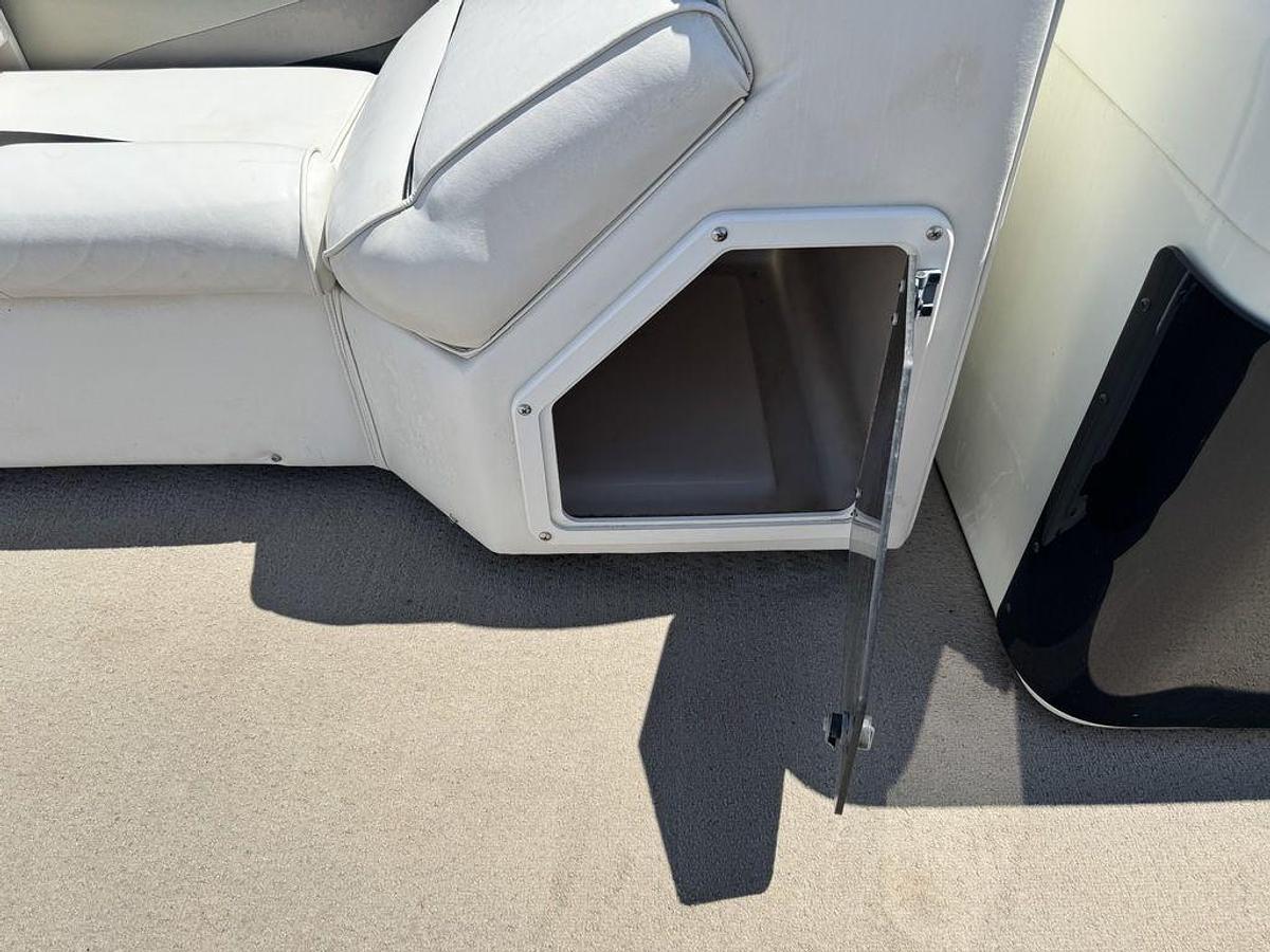 Used 2003 Weeres 220 Sun Deck SE Pontoon