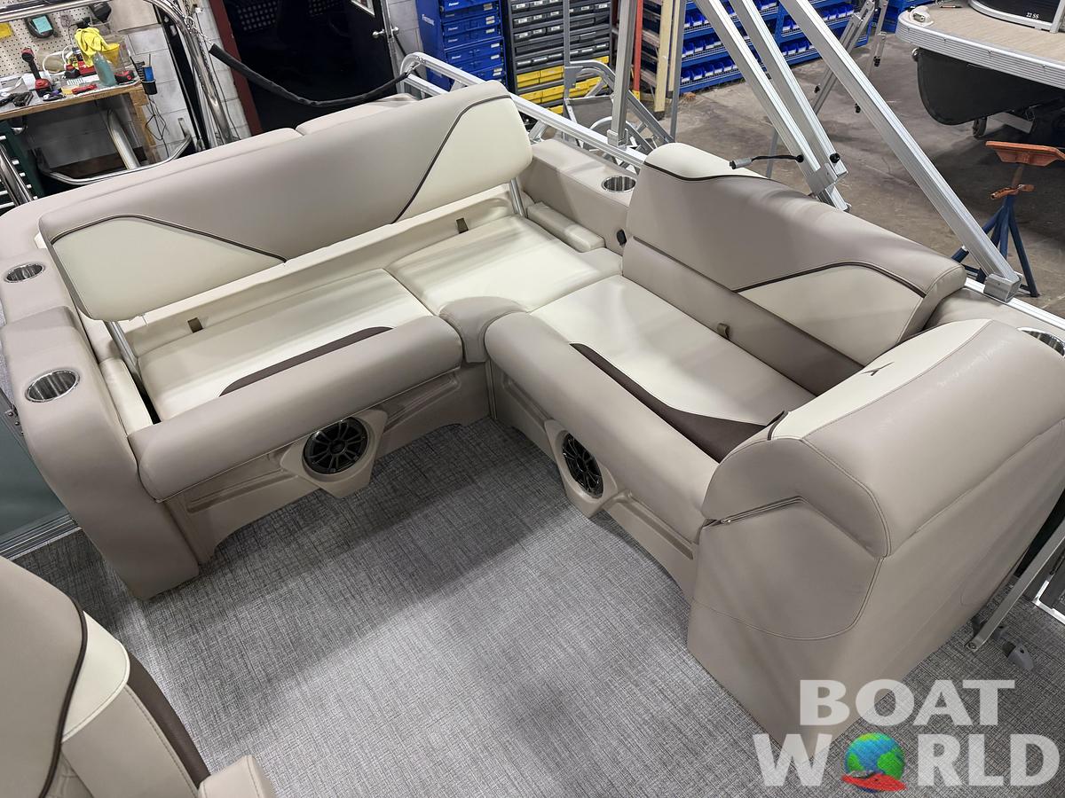 2026 Tahoe Pontoons Sport 2180 Swingback (VRB) 