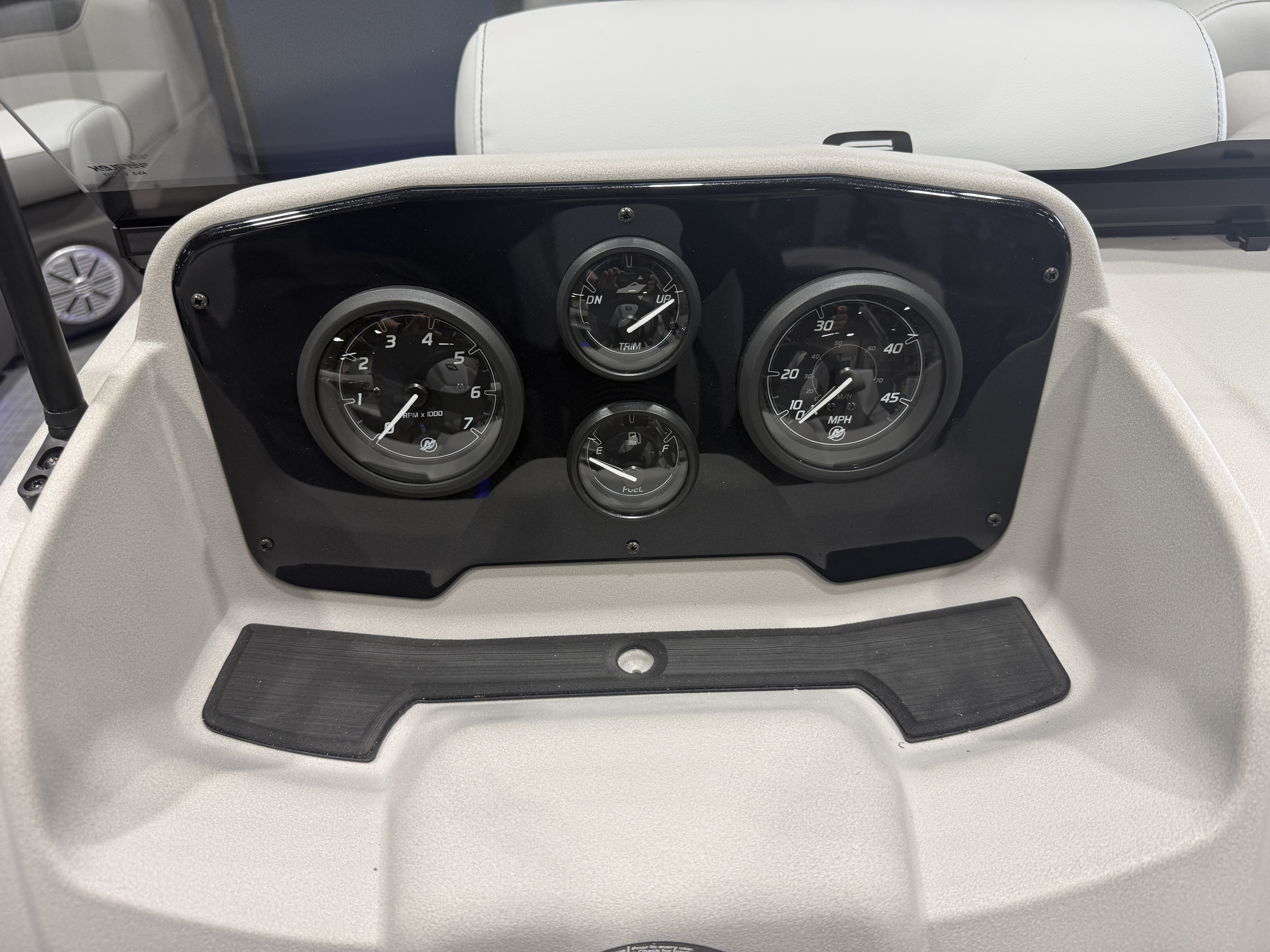 2027 Princecraft 21 Sportfisher 2RS Pontoon $34995
