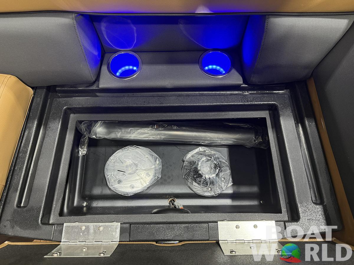 2026 Bentley Legacy 223 Navigator DL Quad Lounge Tritoon $51995