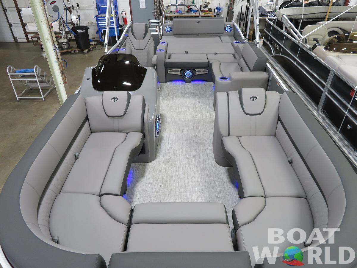 2024 Tahoe Pontoons Cascade 2385 VRL Swingback & Honda 140HP 4-Stroke EFI