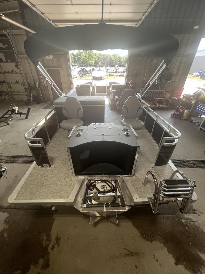 Used 2026 Tahoe Pontoons Sport 2385 Rear Fish & Honda 4-Stroke EFI