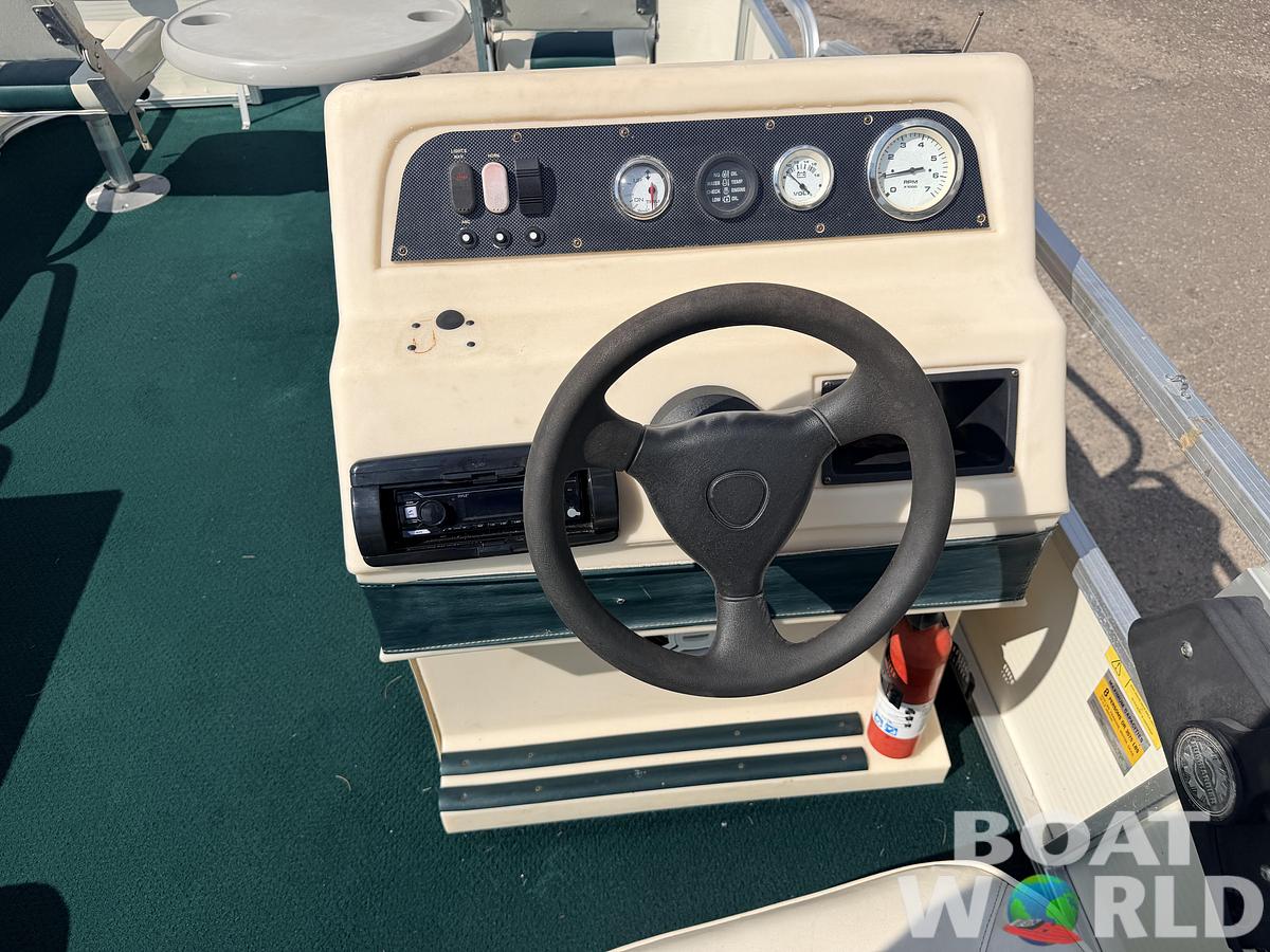 Used 2003 Odyssey 1903 Fish & Cruise & 40HP Johnson 4Stroke -$10,995