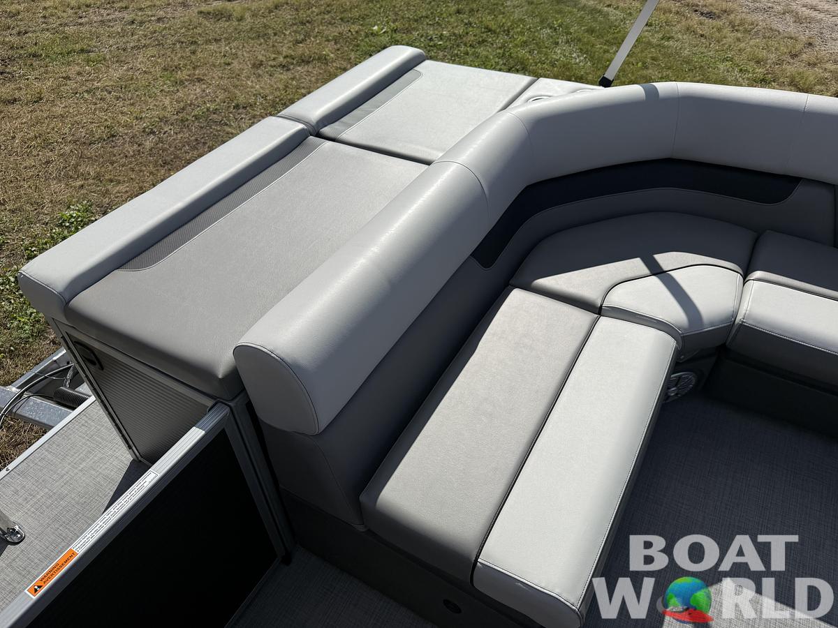 2026 Princecraft Vectra 21 Cruise Lounge Pontoon 