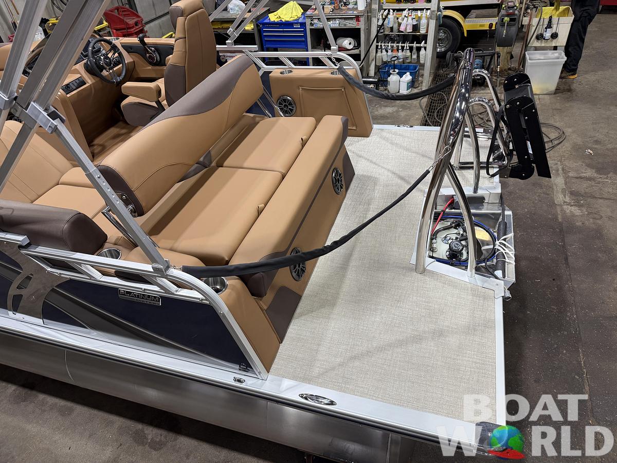 2026 Tahoe Pontoons LTZ 1985 Cruise Rear Bench (CRB) 