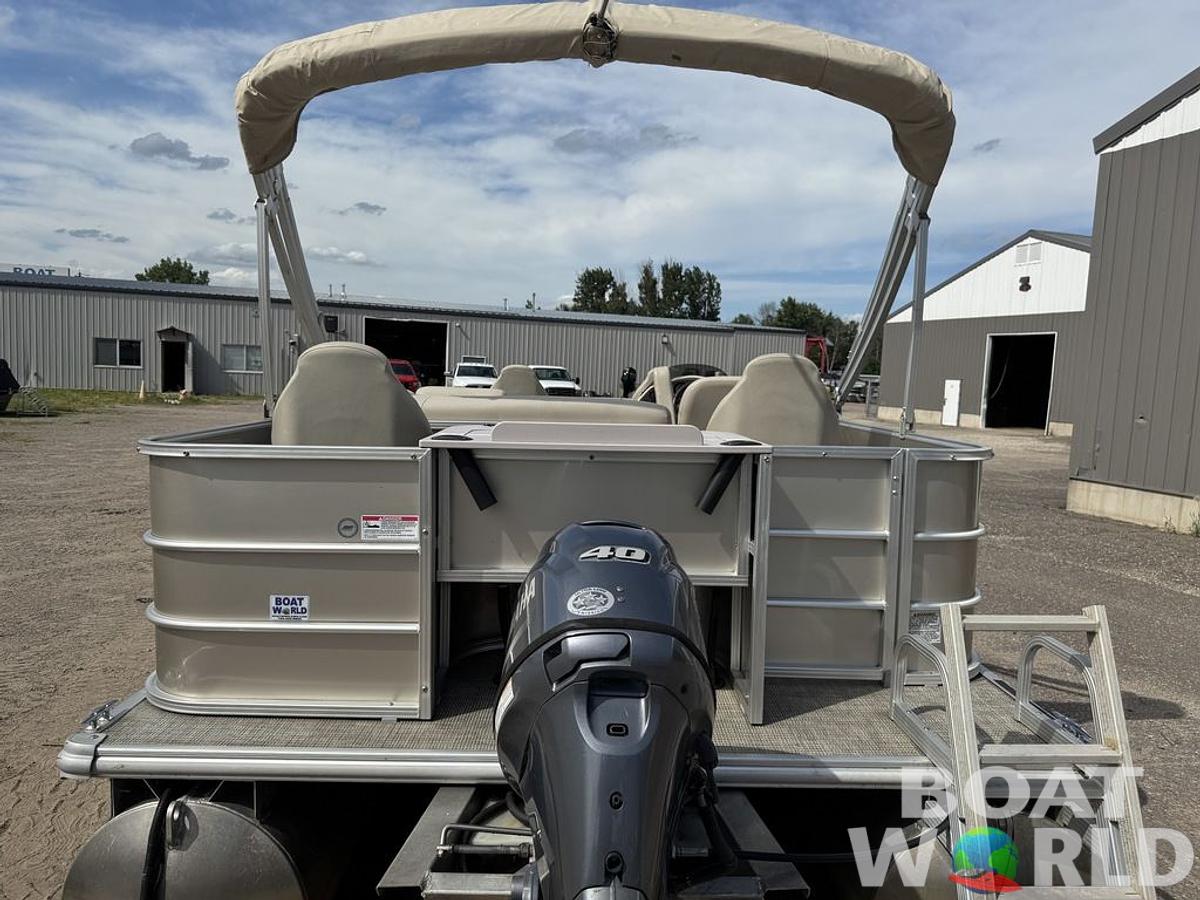 Used 2016 Sylvan 820 4-PT Pontoon