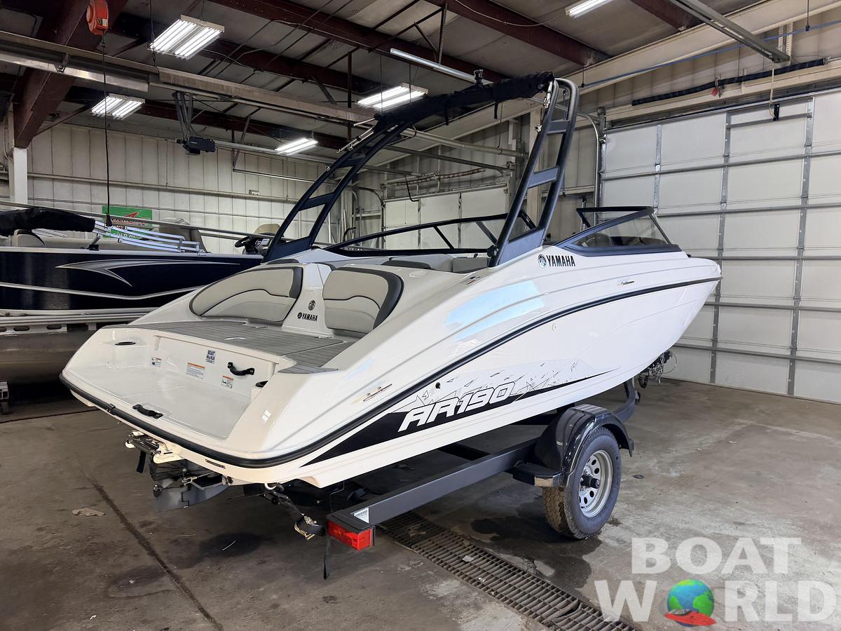 Used 2023 Yamaha AR 190