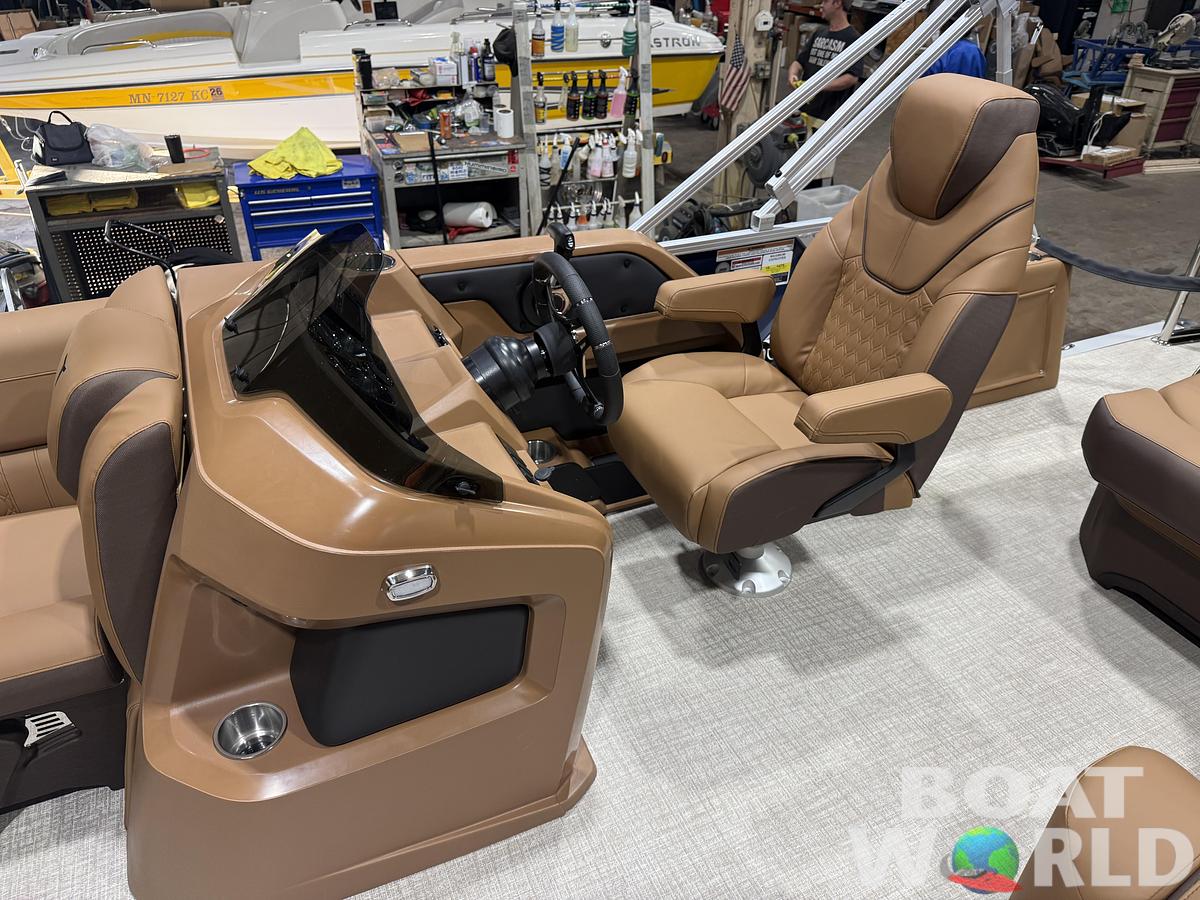 2026 Tahoe Pontoons LTZ 1985 Cruise Rear Bench (CRB) 