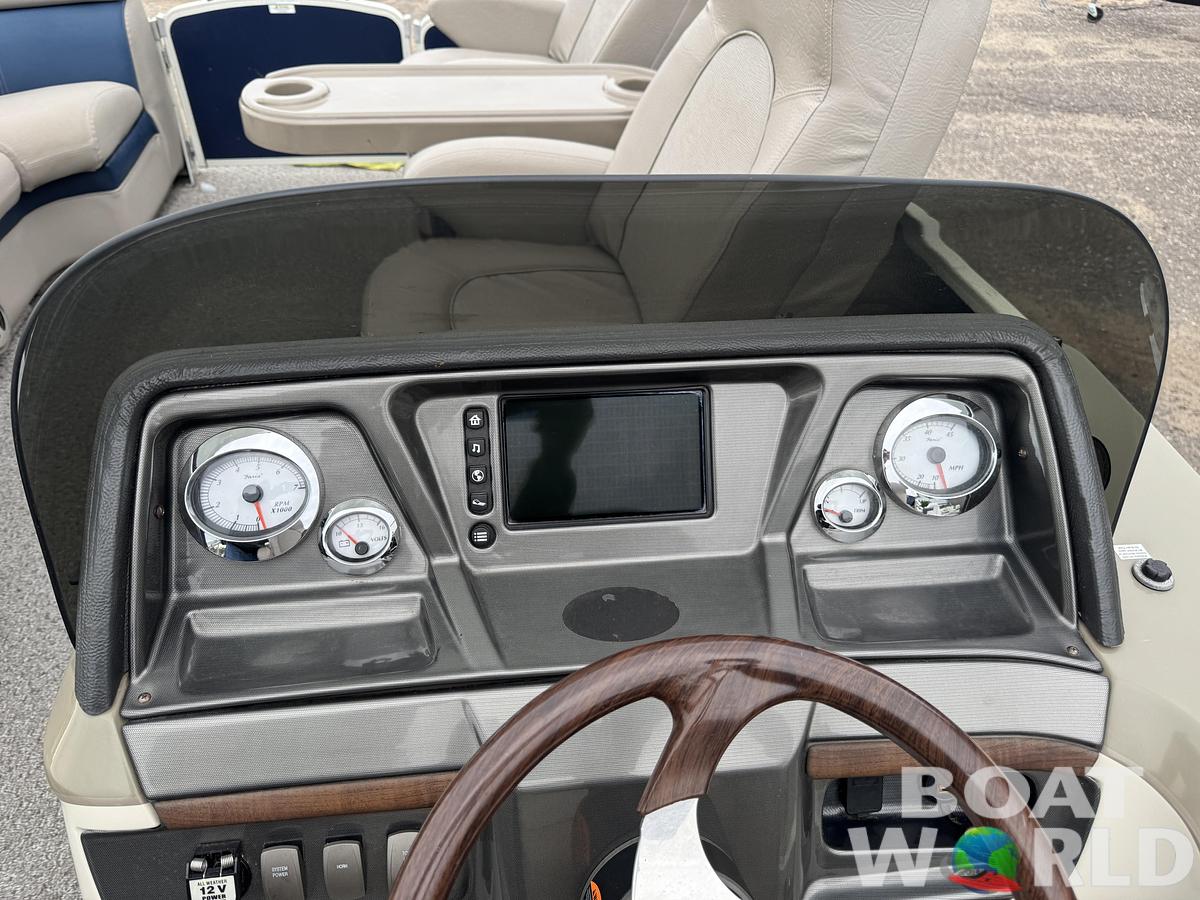 Used 2013 Premier 250 Intrigue Pontoon with 140HP Suzuki Fourstroke EFI