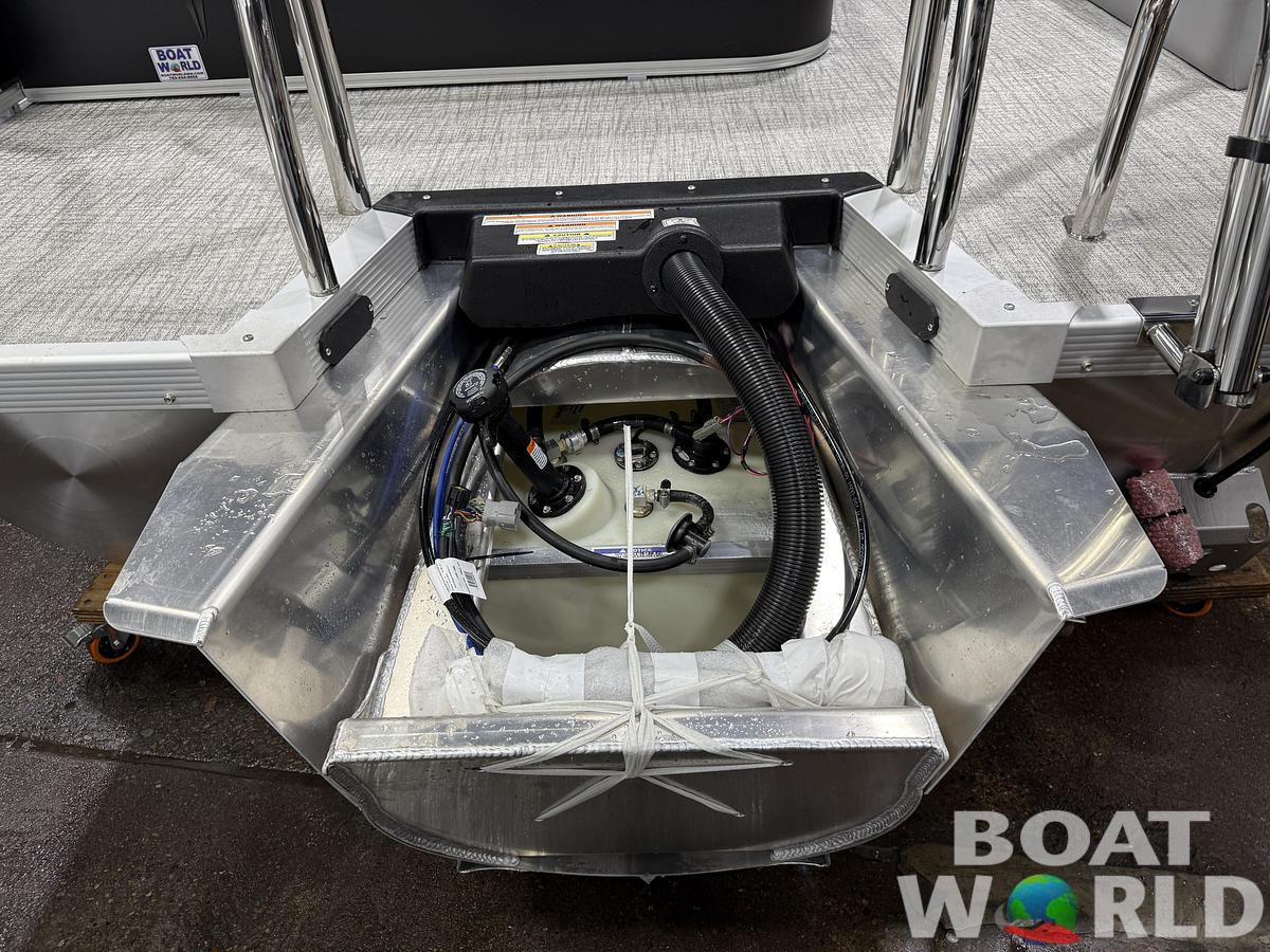 2026 Tahoe Pontoons Sport 2385 Swingback (VRB) Tritoon 
