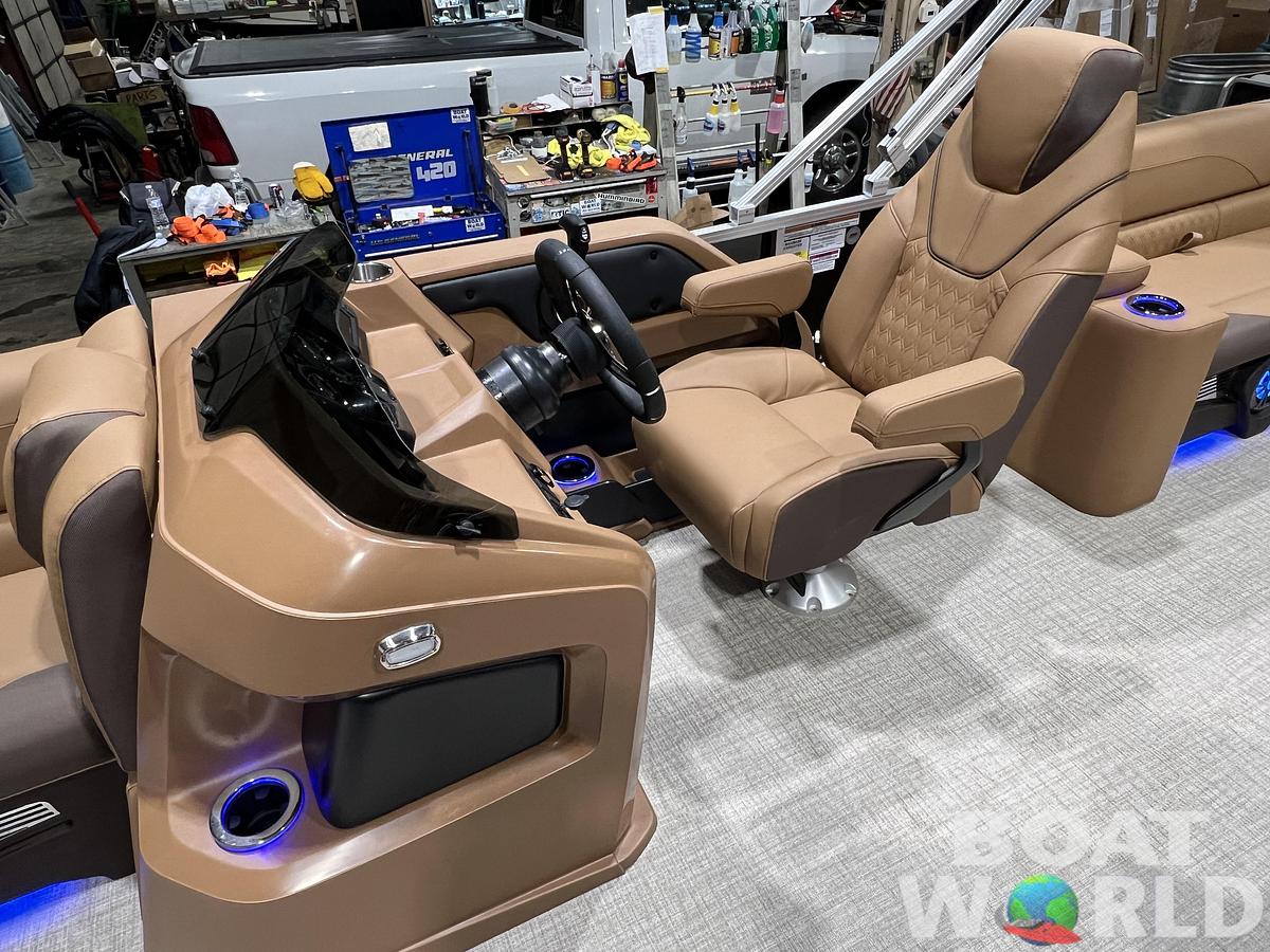 2026 Tahoe Pontoons LTZ 2385 Elite Cruise Tritoon