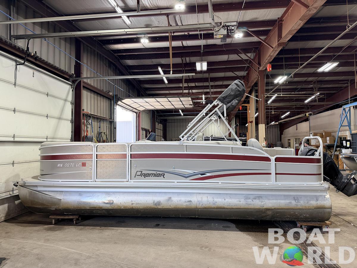 Used 2014 Premier 221 Gemini Fish n Cruise & 50HP Mercury 4Stroke -$19,995