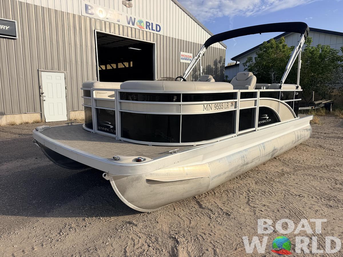 Used 2018 Bennington 20 SSRX & 50HP Yamaha 4 Stroke -$24,995
