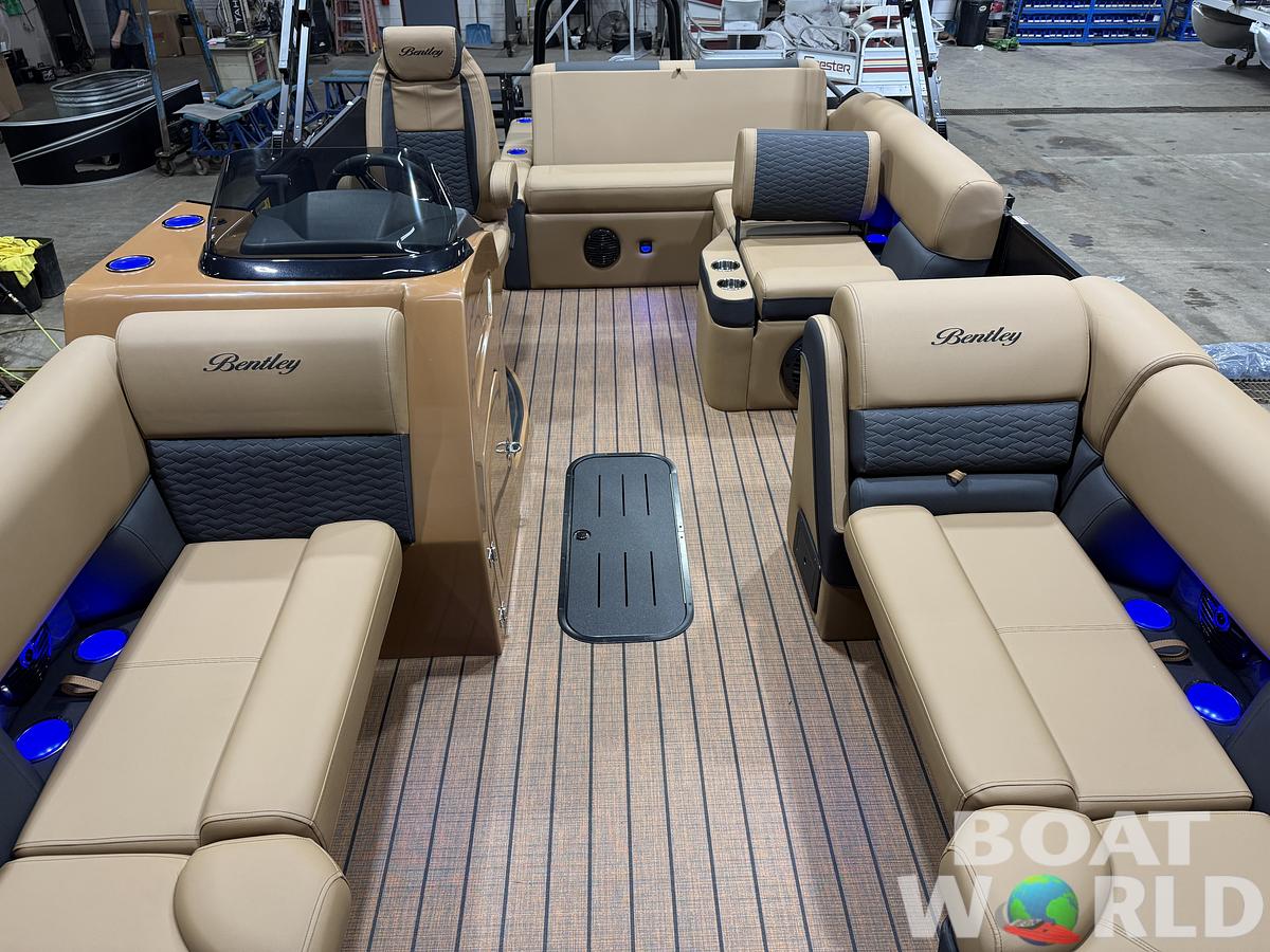 2027 Bentley Elite 223 Lounge Swingback Tritoon $66,995