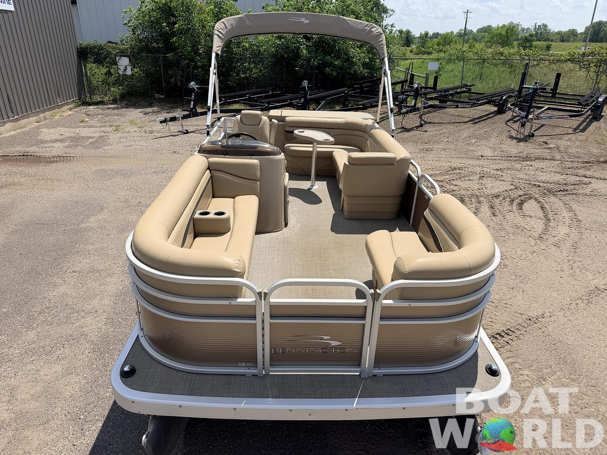 Used 2017 Bennington 208 SL & 50HP Yamaha 4Stroke -$24,995