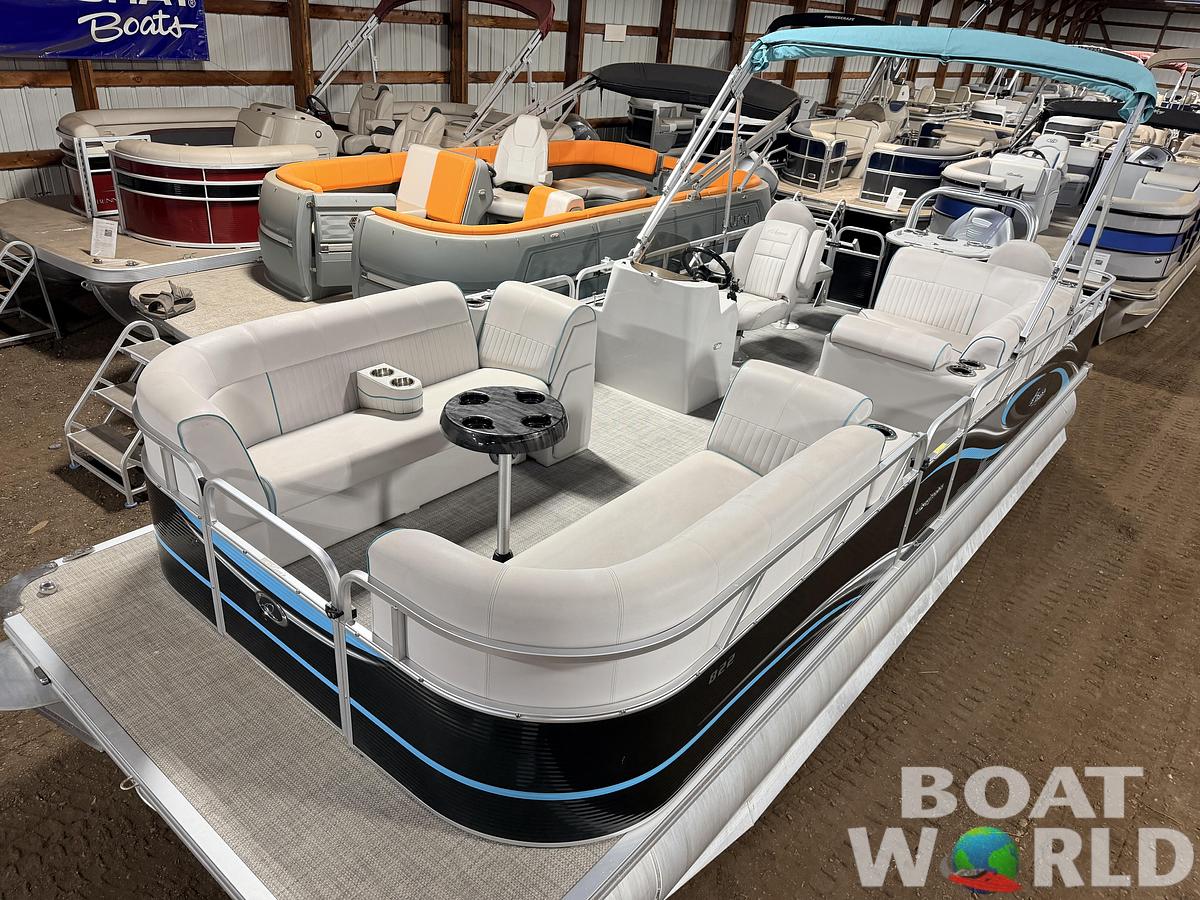 Used 2019 Qwest 822 Fish & Cruise Tritoon & 150HP Honda 4Stroke - $39,995