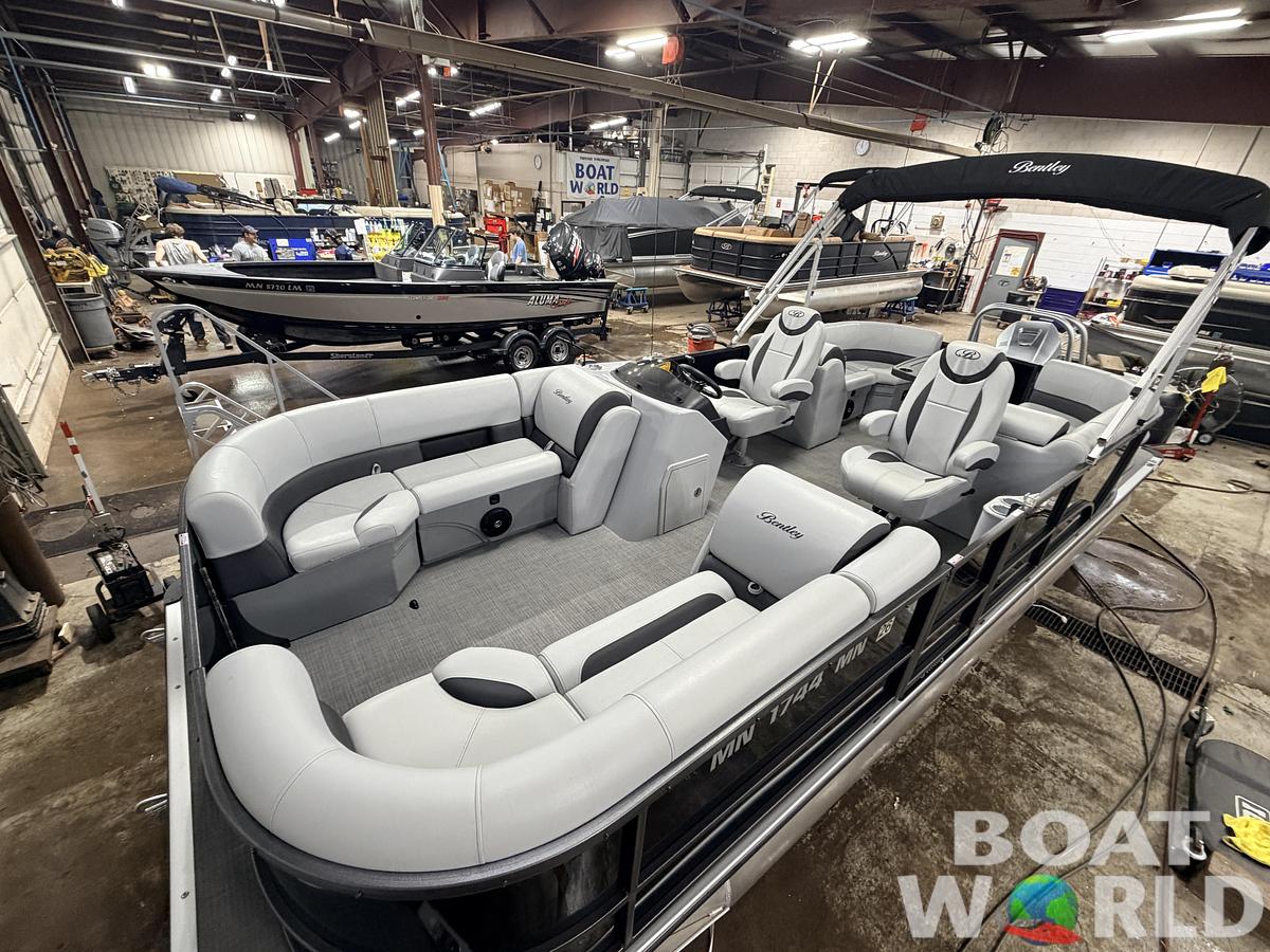 Used 2024 Bentley Legacy 223 150HP Navigator Tritoon - $47995