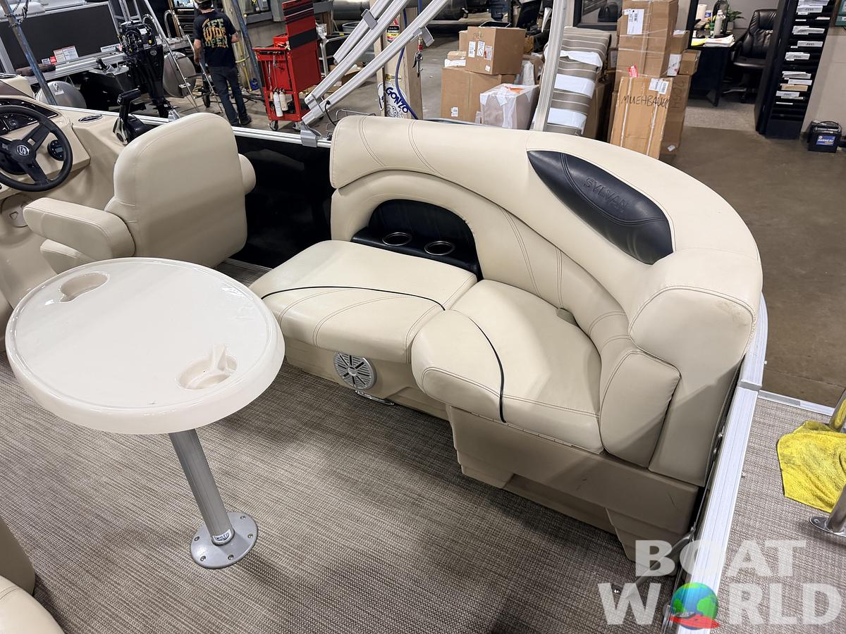 Used 2019 Sylvan MIrage 820 LZ Quad Lounge & 90HP Yamaha -$27,995