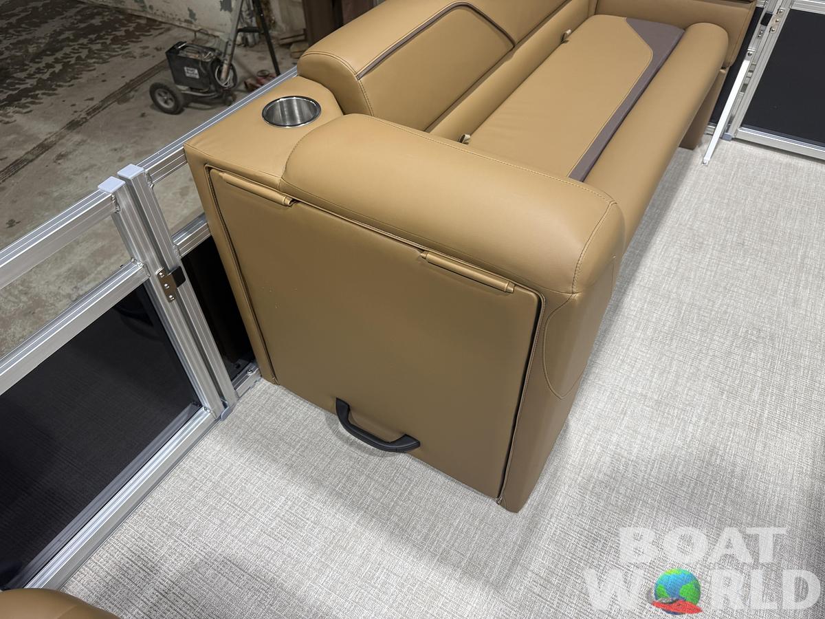 2026 Tahoe Pontoons Sport 2180 Quad Lounge 