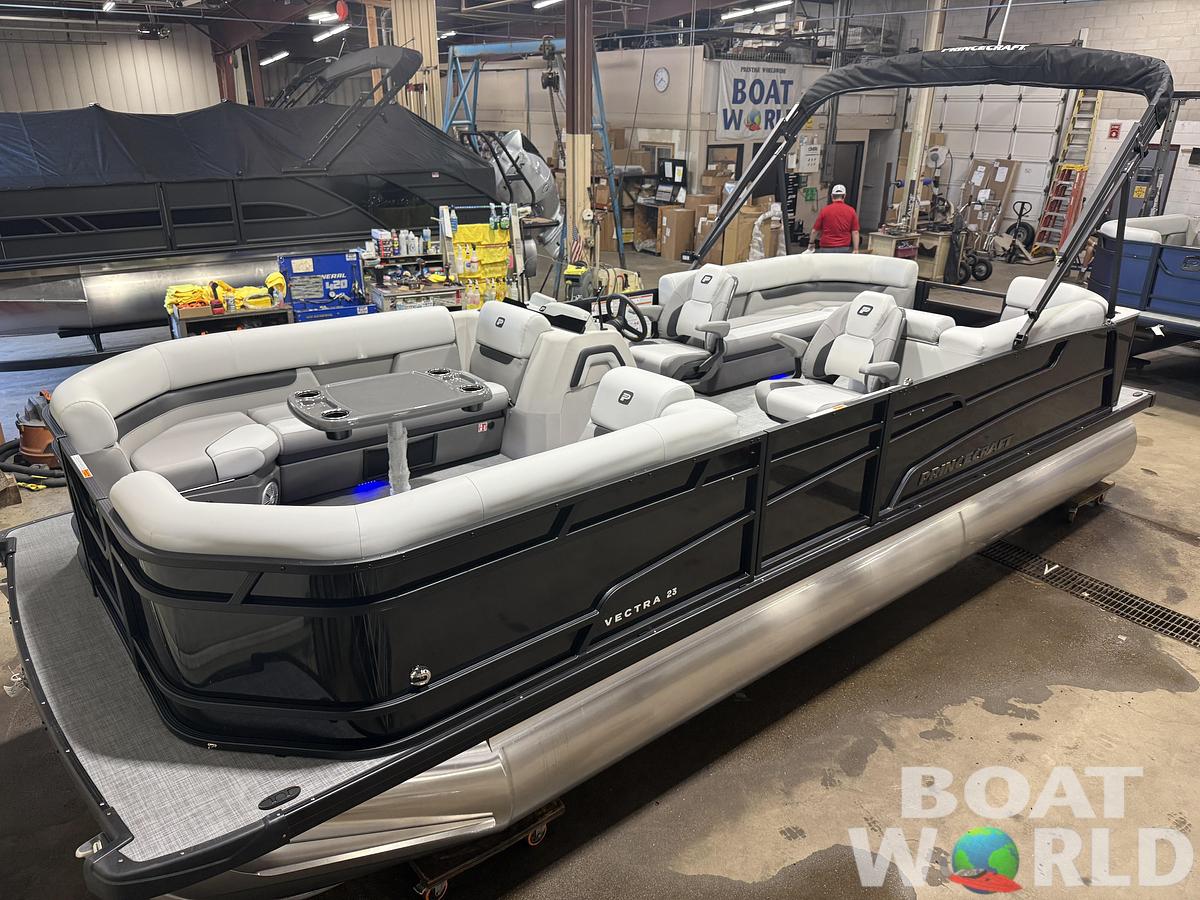 2027 Princecraft Vectra 21 Quad Lounge Pontoon $36995