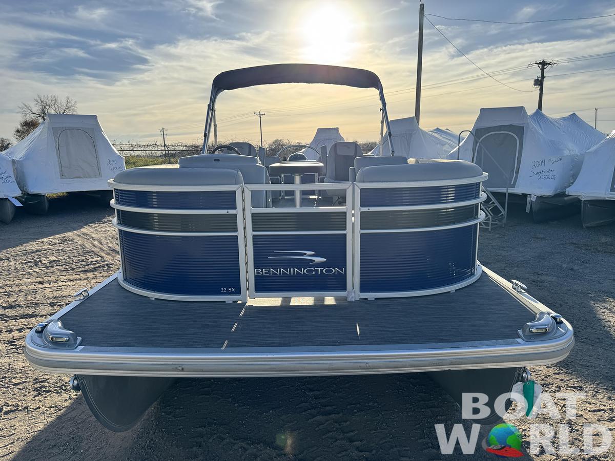 Used 2021 Bennington 22 SX Pontoon
