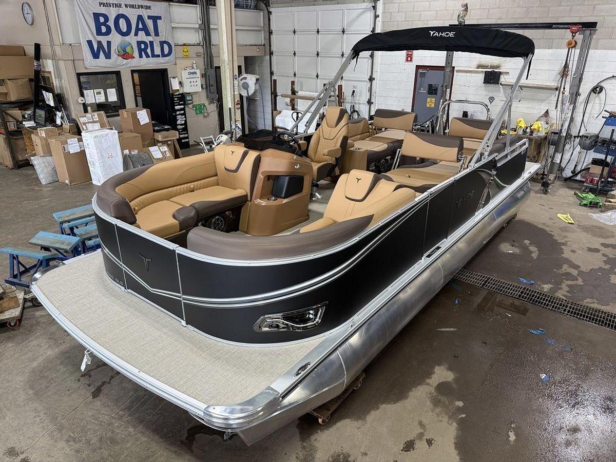 2025 Tahoe Pontoons LTZ 2385 Quad Lounge Shift Flip & Honda 4-Stroke EFI