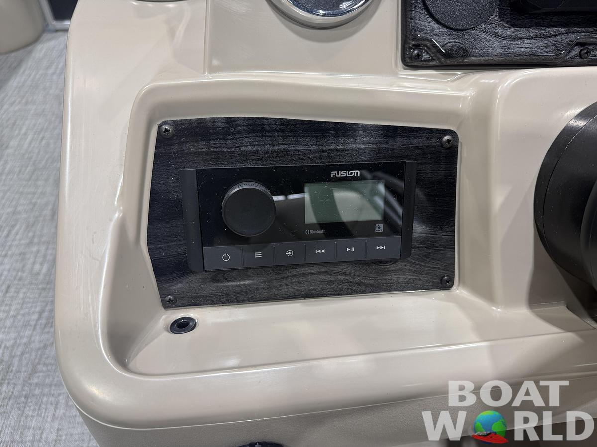 2026 Tahoe Pontoons Sport 2185 Rear Fish