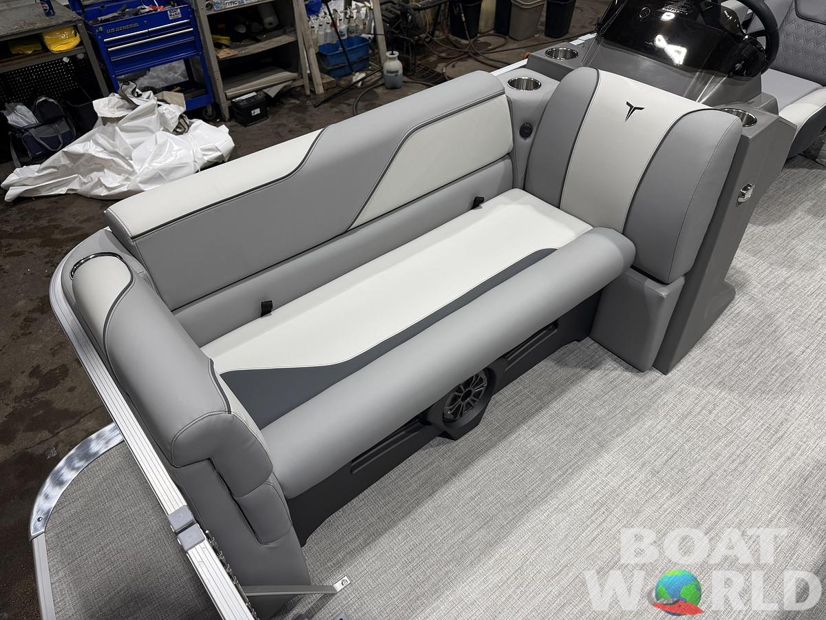 2026 Tahoe Pontoons Sport 2180 Quad Lounge 