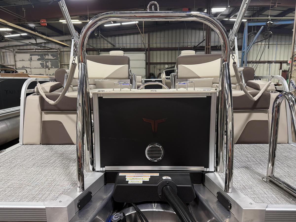 2025 Tahoe Pontoons LTZ 2385 Quad Lounge Shift SS Tritoon & Honda 4-Stroke EFI