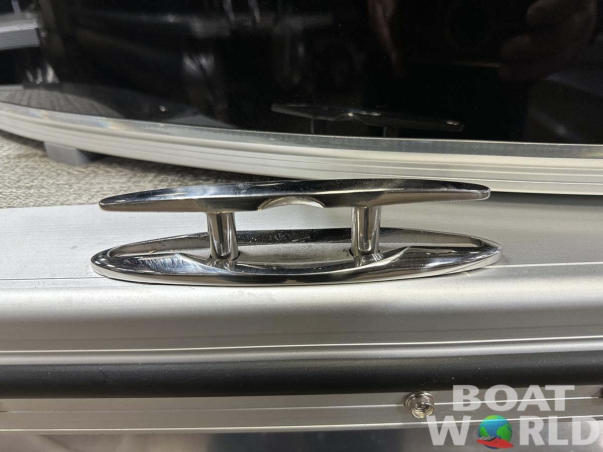 2025 Tahoe Pontoons Cascade 2385 Cruise Rear Bench (CRB) & Honda 4-Stroke EFI