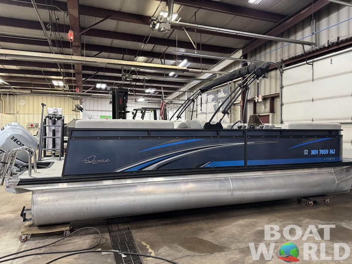 Used 2023 Qwest Pontoons 822 E-Class RLS LT Pontoon
