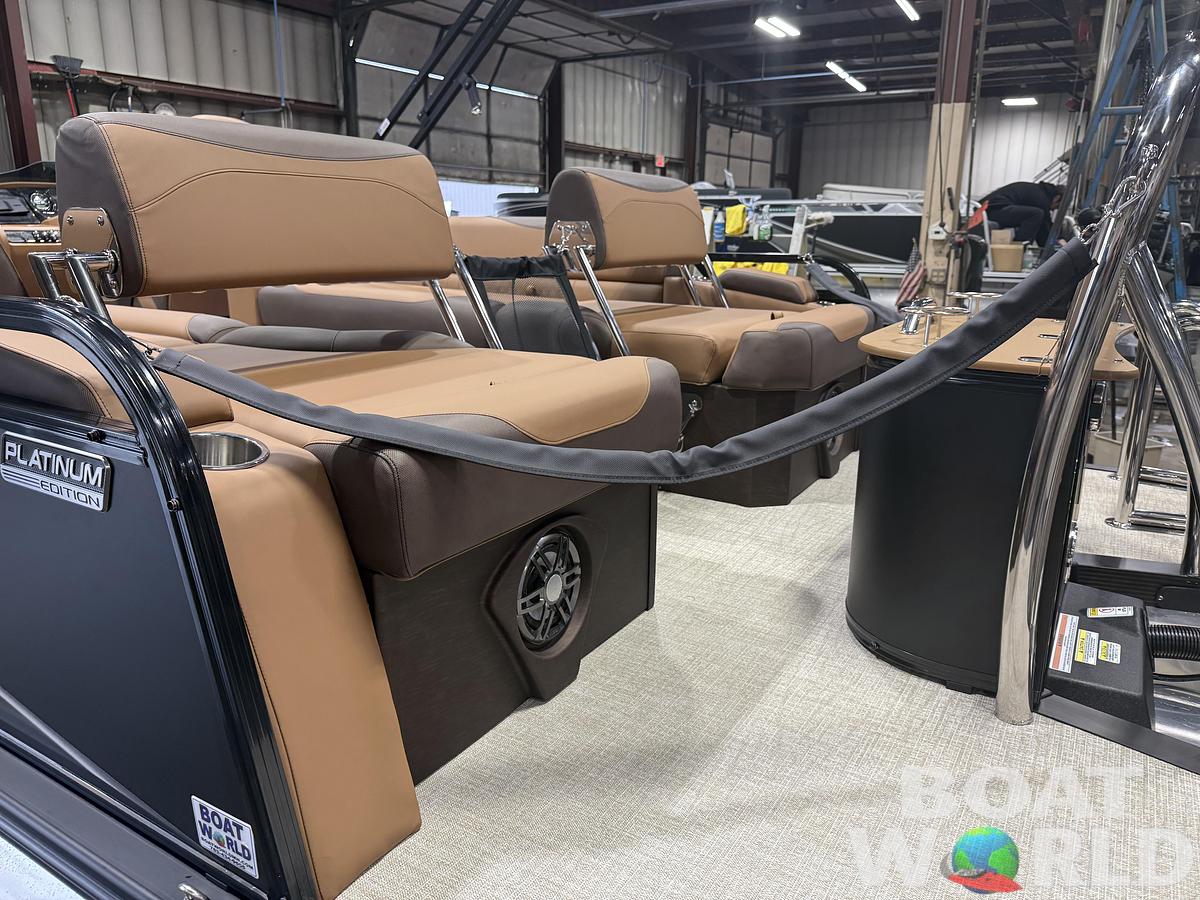 2027 Tahoe LTZ 300HP QLS 2585 Tritoon $71,995