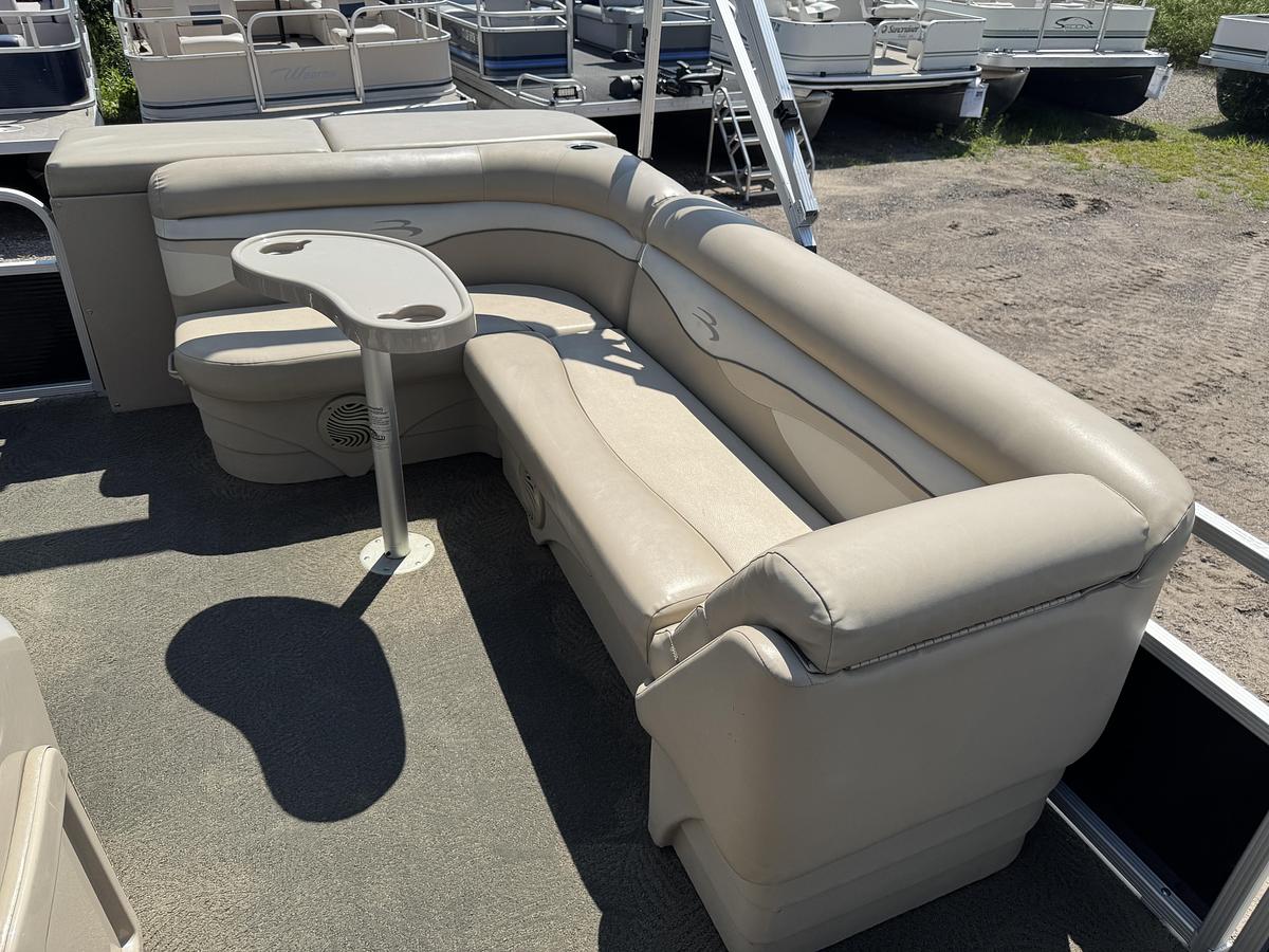 Used 2013 Bennington 17SF