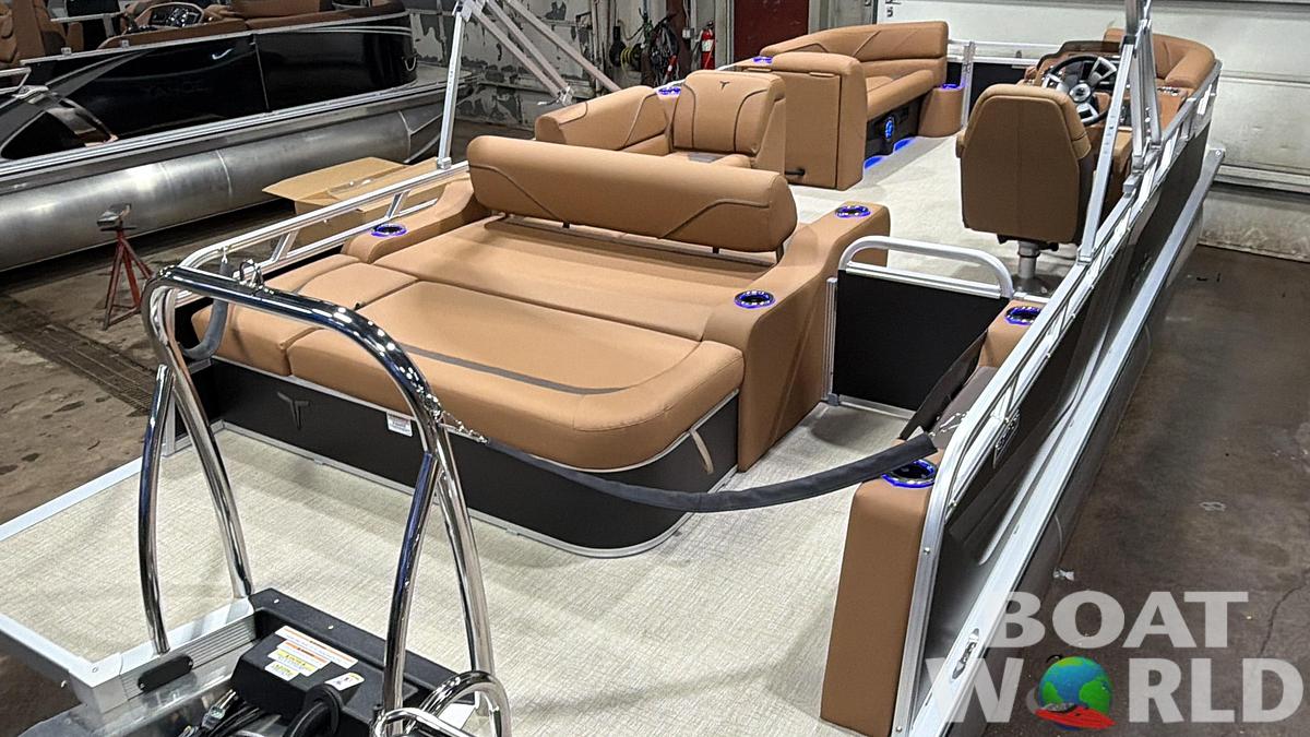 2026 Tahoe Sport 2385 VRB Swingback Tritoon $47995