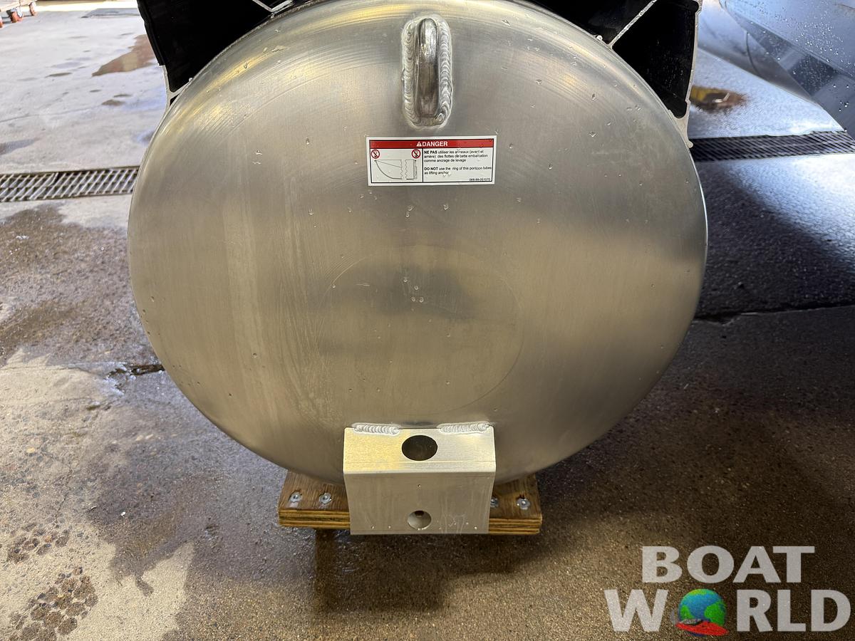 2026 Princecraft Vectra 23 RL Swingback Lounge Pontoon