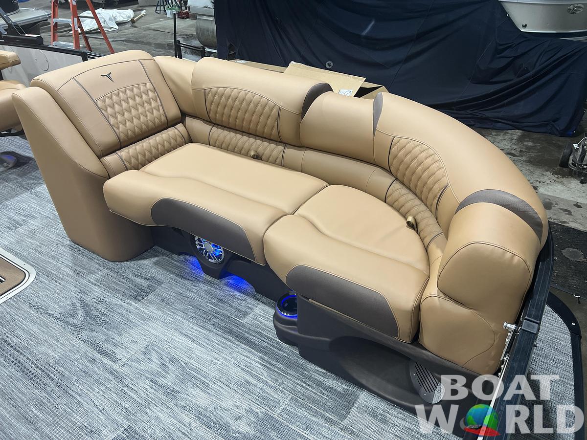 2026 Tahoe Pontoons Cascade 2385 Quad Lounge Tritoon