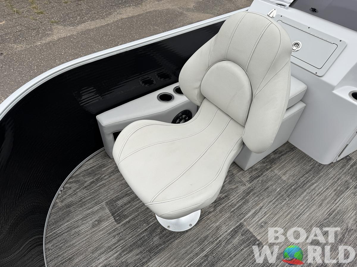 Used 2021 Sweetwater  2086 FX Pontoon