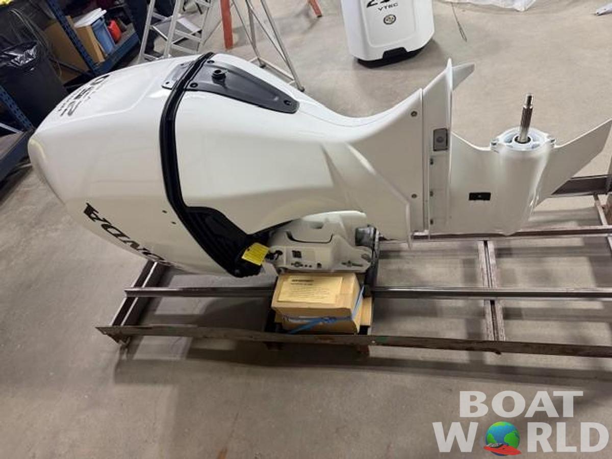 2025 Honda 250HP 4-Stroke EFI 25" XL *New $15,999*