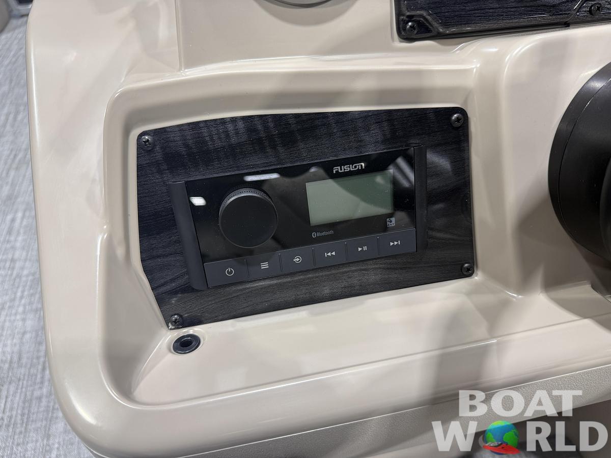 2026 Tahoe Pontoons Sport 2385 Swingback (VRB) Tritoon