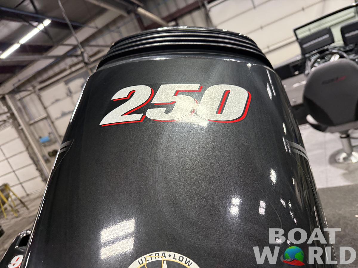 Used 2021 Lund 1875 Impact XS with 150HP Mercury Pro XS Fourstroke EFI