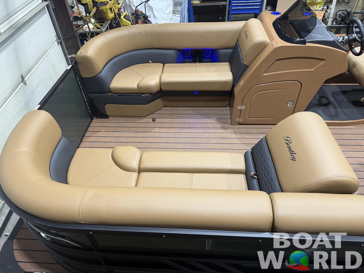 2026 Bentley Pontoons Elite 223 Admiral Quad Lounge Tritoon