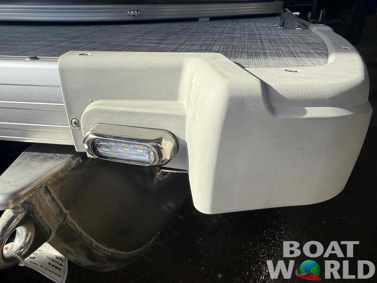 2026 Princecraft Vectra 23 RL SS Swingback Pontoon