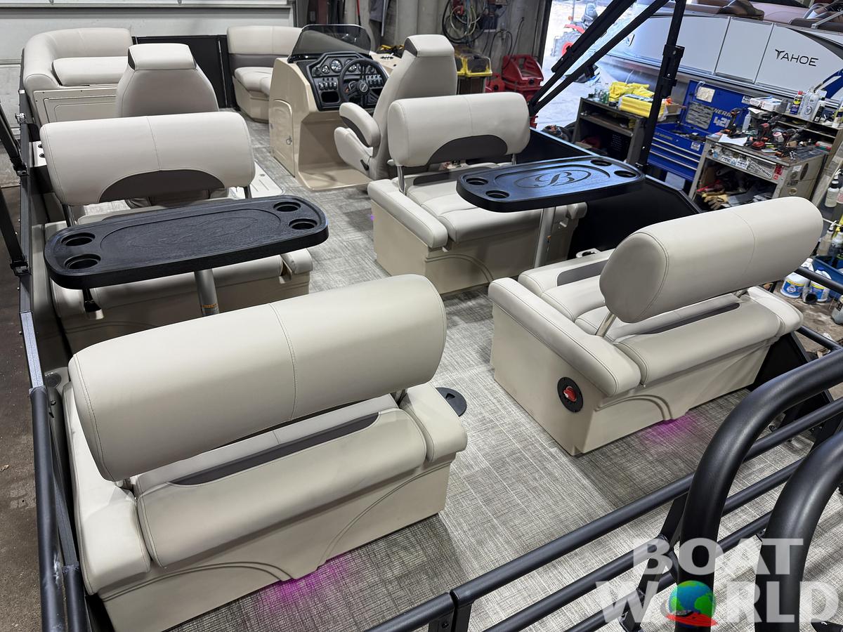 2027 Bentley Legacy 223 QSB Swingback Tritoon $55995