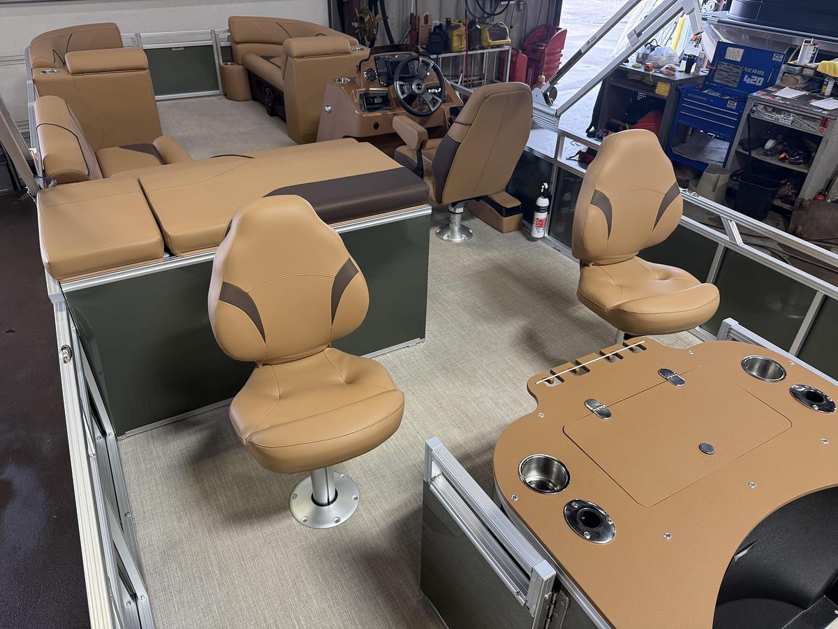 Used 2026 Tahoe Pontoons Sport 2385 Rear Fish & Honda 4-Stroke EFI